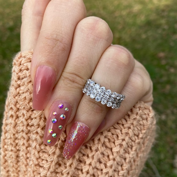 NEW Stamped 925 Silver Gorgeous Ring - Picture 6 of 9